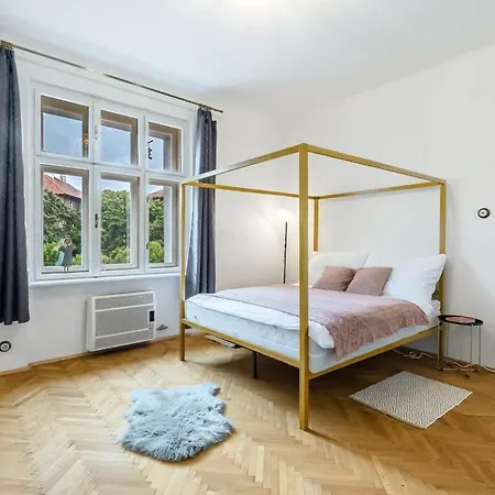 Golden Frame - Your Center Spot